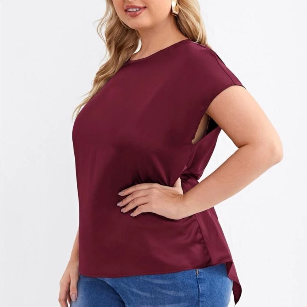Plus size navy blue twist back blouse - Picture 8 of 15